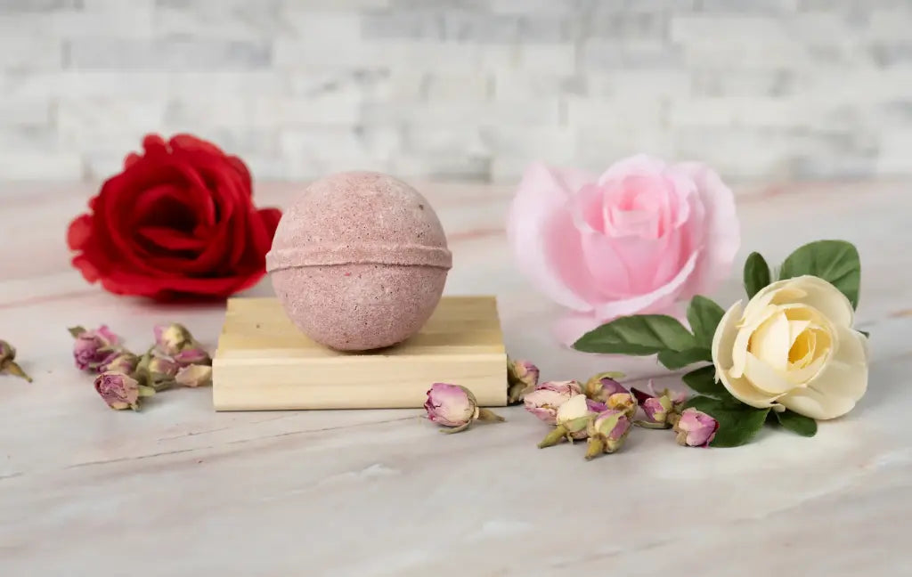 Bed of Roses Bath Bomb